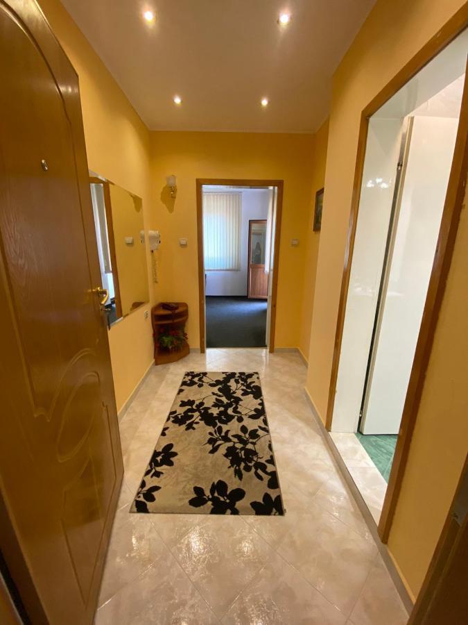Hotel Tedi Asenovgrad Eksteriør billede