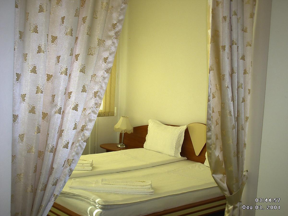 Hotel Tedi Asenovgrad Eksteriør billede